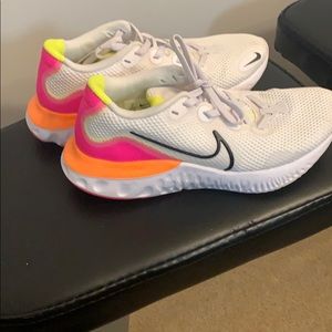 Nike Renew